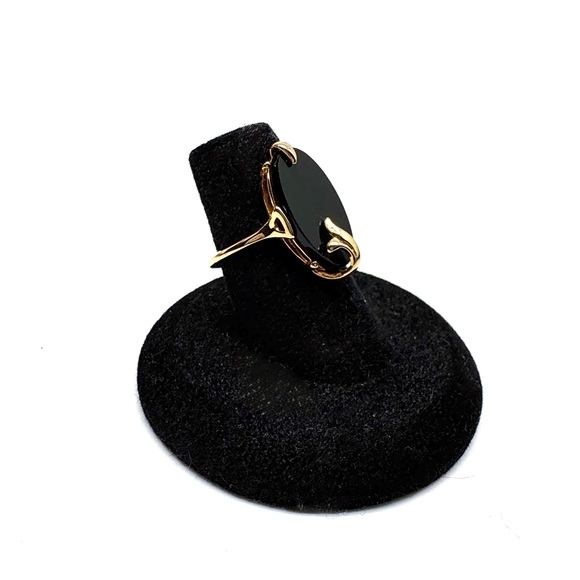 Vintage Avon Nightflower Ring Goldtone with Black Oval Faux Onyx Size 5 3/4 - Picture 5 of 13